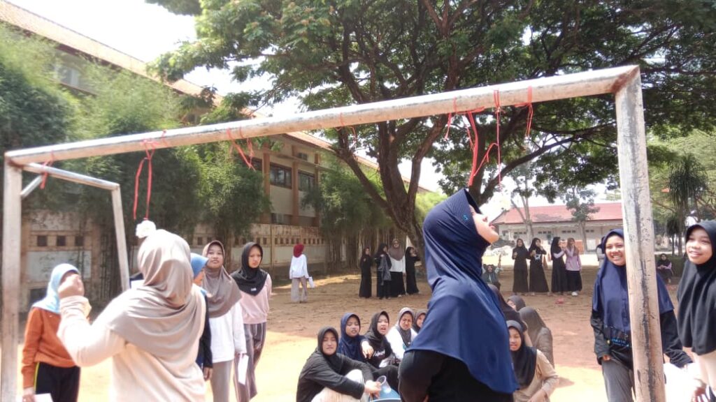 Keseruan Lomba 17 Agustus Pondok Putri Tebuireng