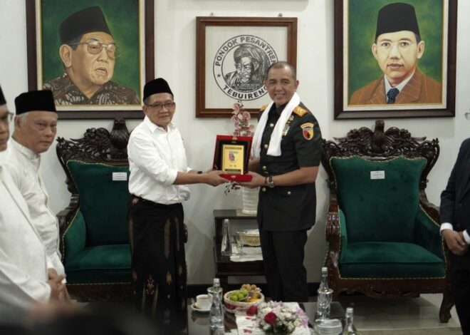 HUT ke-80 TNI, Pangdam V/Brawajiya Beri Kouta Khusus untuk Santri Jadi Tentara