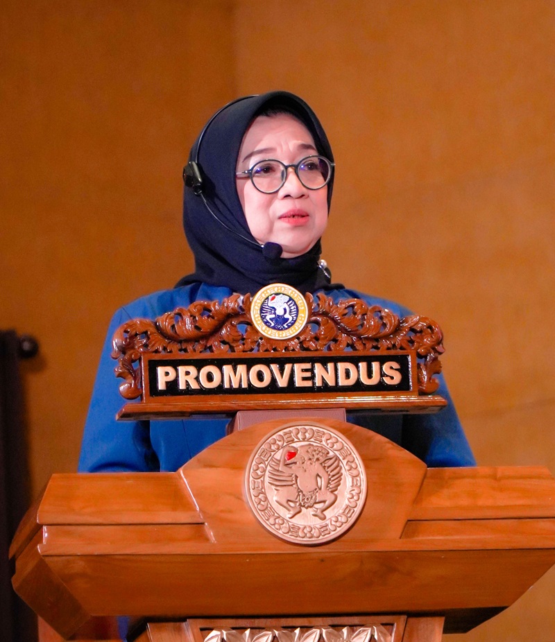 Lewat Disertasi, Bu Nyai Lelly Tawarkan Model TRIVeHTI untuk Menghidupkan Nilai Qonun Asasi NU