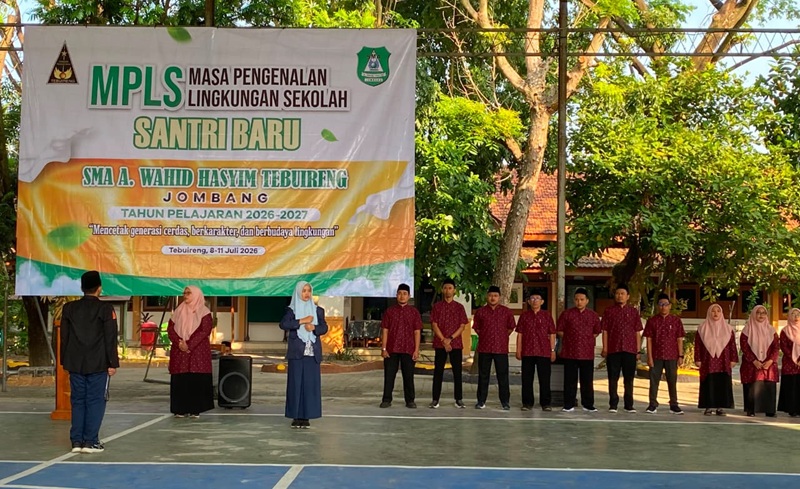 MPLS SMA A. Wahid Hasyim Bekali Siswa Baru dengan Penguatan Wawasan Lingkungan